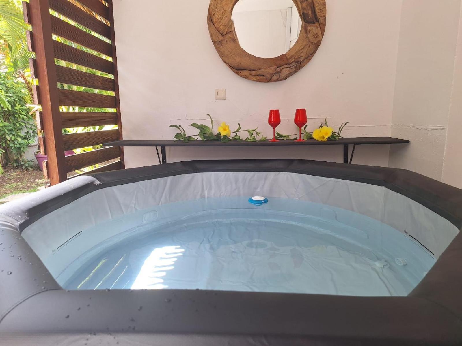 Orcea & Spa Sejours Ecofriendly Sainte-Anne Exteriér fotografie